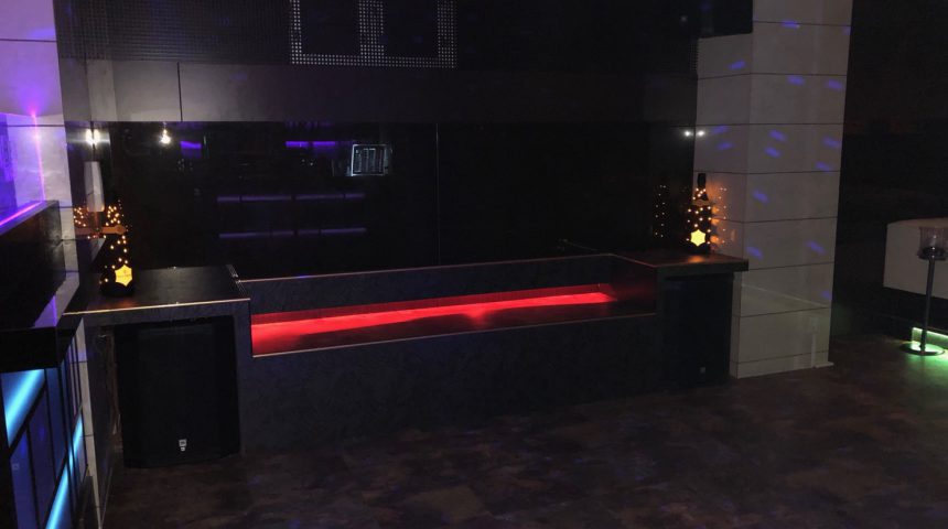 Bar counter and bottle display